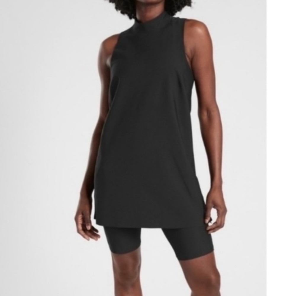 Athleta Interstellar Bike Tunic Black Sleeveless High‎ Neck Top small NEW